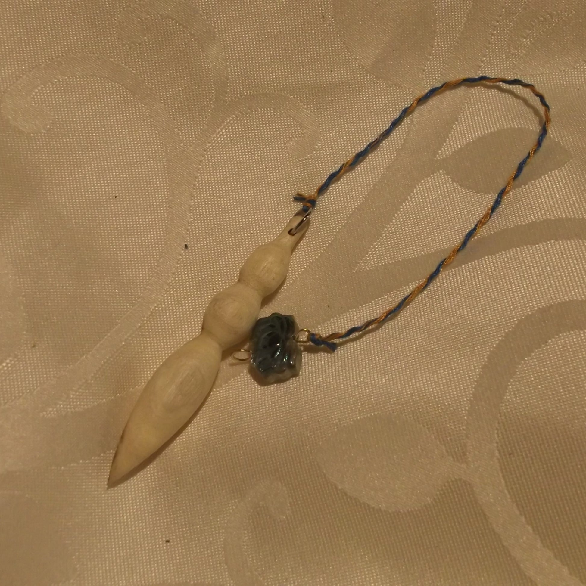 Pendule - Petite Sophie - Bois de Genêt 